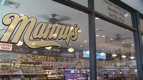 Mannys chicago - From St. Louis-style barbecue to juicy burgers, Food Network takes a look back at Guy Fieri's favorite Chicago foods featured on Diners, Drive-Ins and Dives.